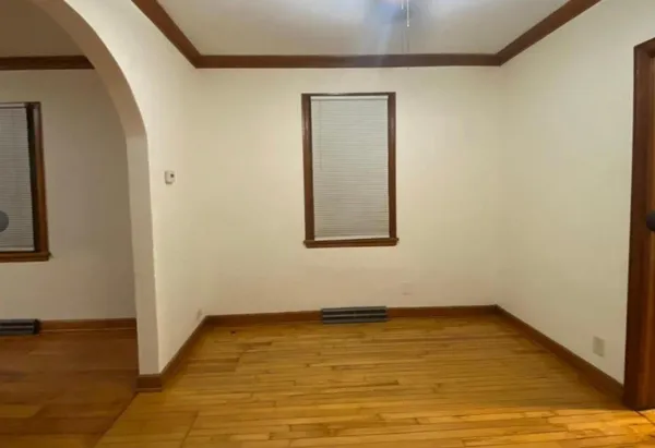 $1,895 | 1068 Arundel Street, St. Paul, MN 55117