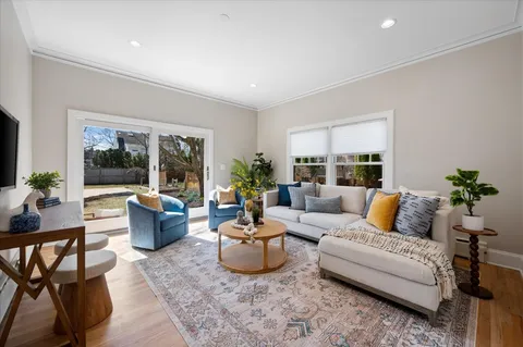 $1,599,000 | 458 Sunset Road, Winnetka, IL 60093