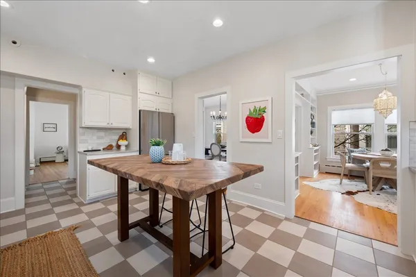 $1,599,000 | 458 Sunset Road, Winnetka, IL 60093