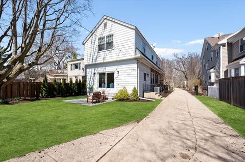 $1,599,000 | 458 Sunset Road, Winnetka, IL 60093