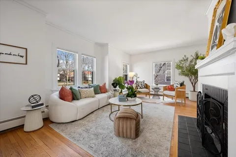 $1,599,000 | 458 Sunset Road, Winnetka, IL 60093