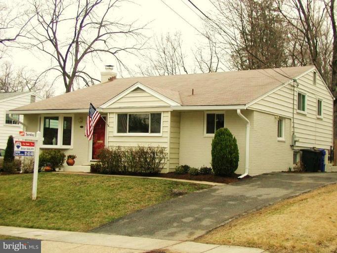 9519 Edgeley Road Bethesda, MD 20814 - Photo 2 of 25 Driveway offers lots of off-street parking.
