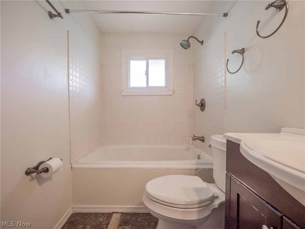 21268 Sheldon Road Brook Park, OH 44142 - Photo 28 of 35