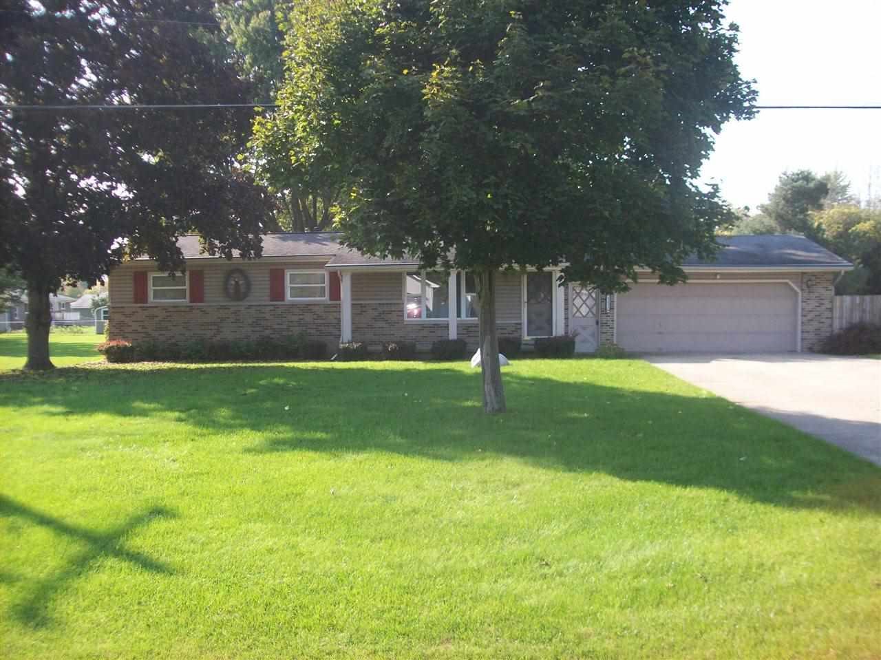 4393 North Vassar Road Flint, MI 48506 - Photo 1 of 19 21508718.JPG
