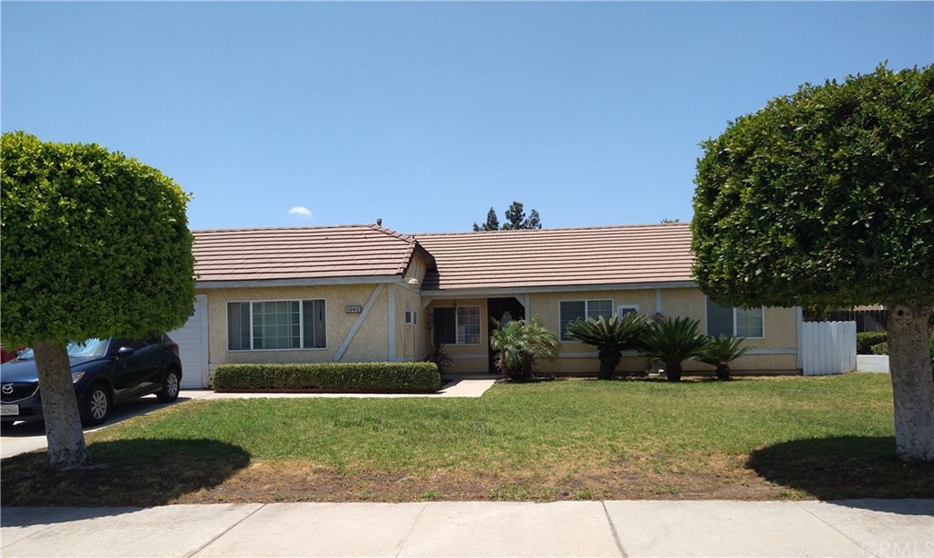 1002 Sunset Circle Rialto, CA 92376 - Photo 1 of 1 Gallery Image 1