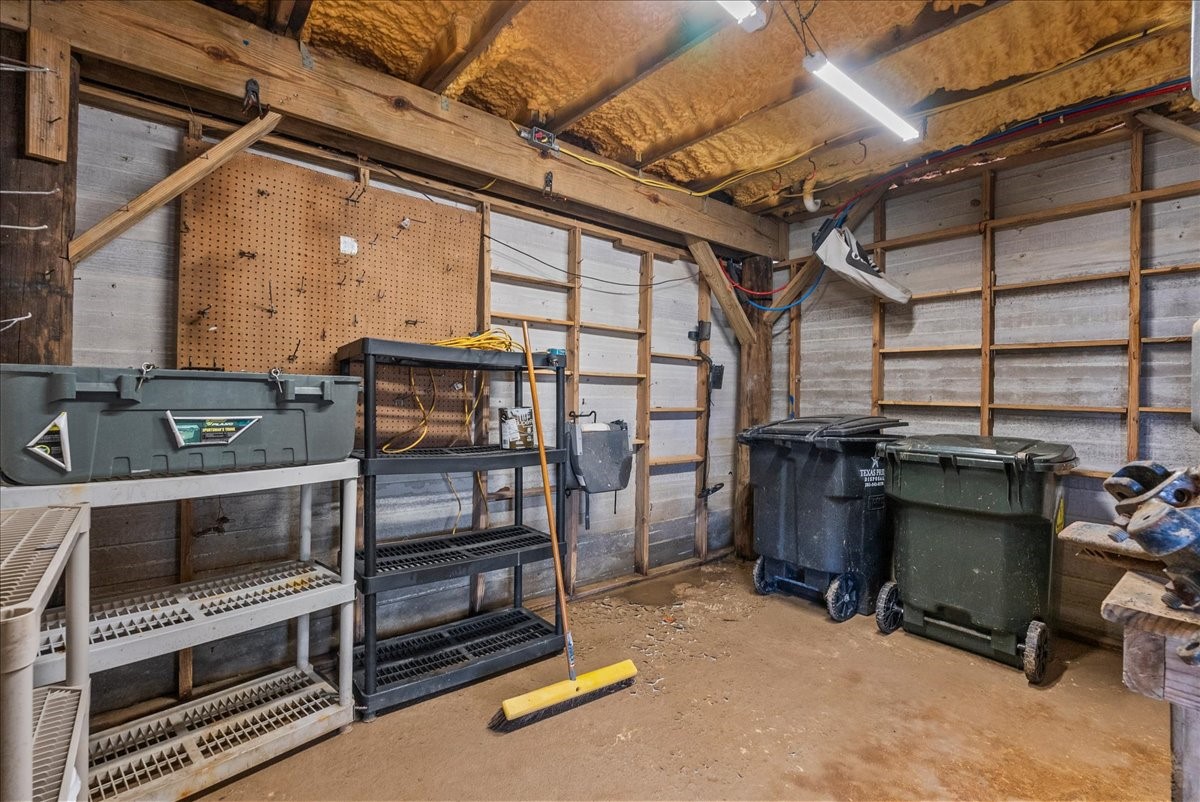 1048 16th Street Dickinson, TX 77539 - Photo 20 of 28 a view of storage and utility room