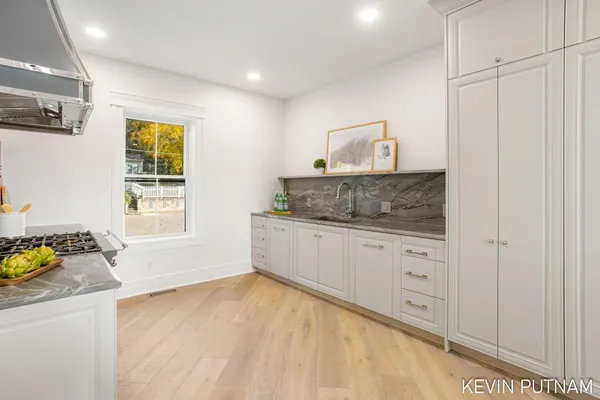 $2,395,000 | 103 North Pier Street, St. Joseph, MI 49085