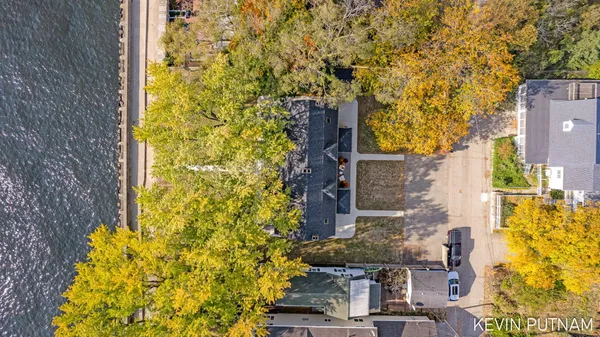 $2,395,000 | 103 North Pier Street, St. Joseph, MI 49085