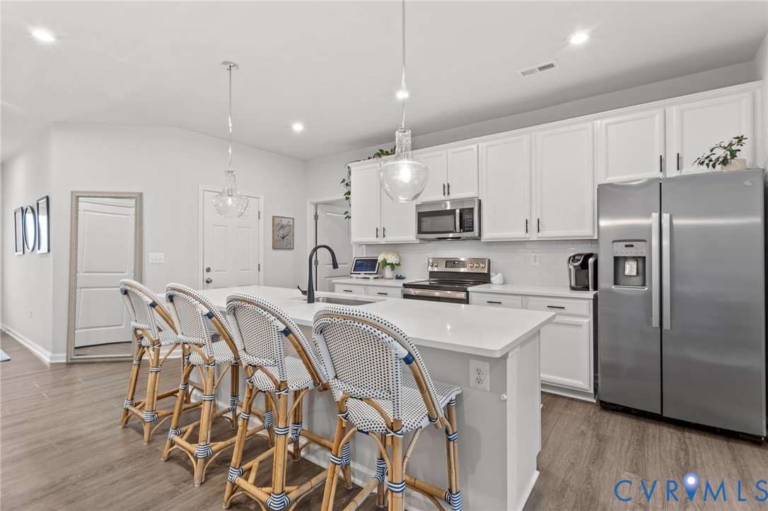 703 Englewood Road Glen Allen, VA 23060 - Photo 8 of 47