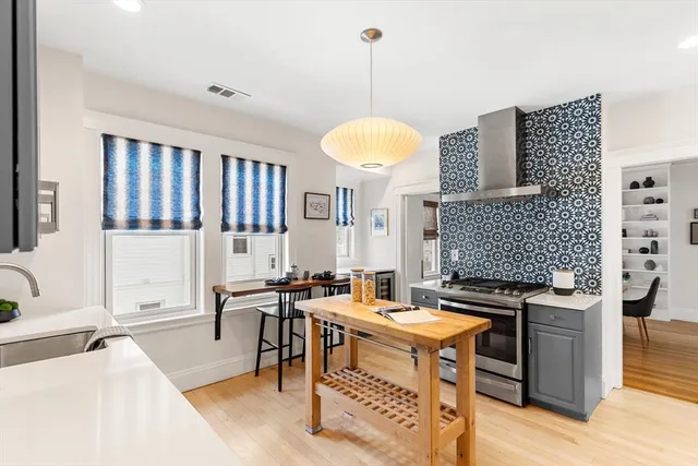 $1,279,000 | 20 Chester Road, Unit 2, Belmont, MA 02478