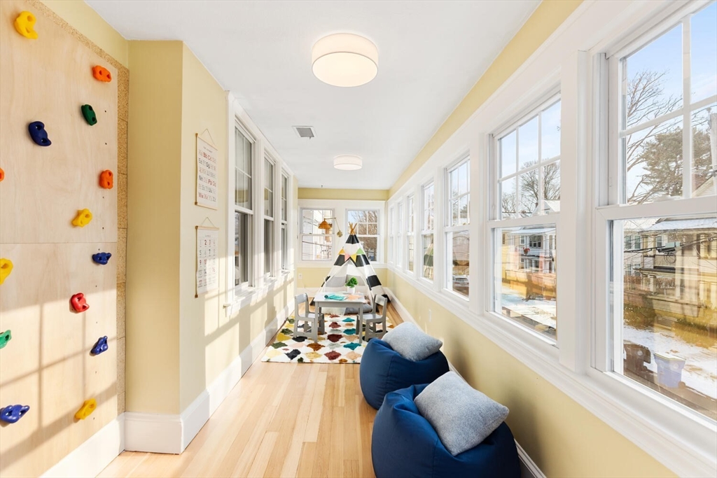 20 Chester Road, Unit 2 Belmont, MA 02478 - Photo 15 of 35