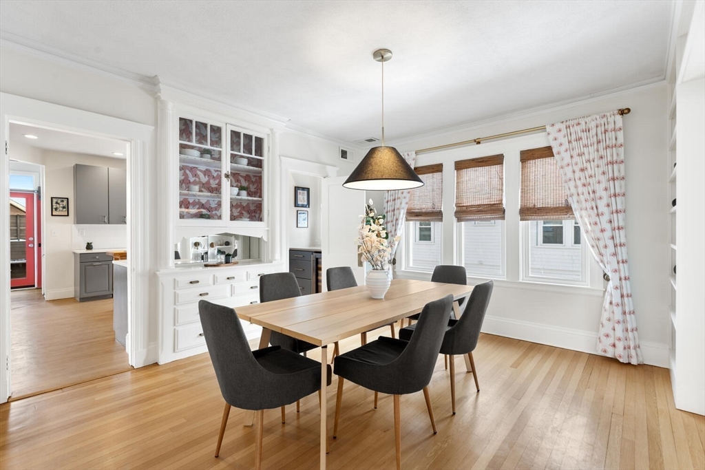 20 Chester Road, Unit 2 Belmont, MA 02478 - Photo 8 of 35