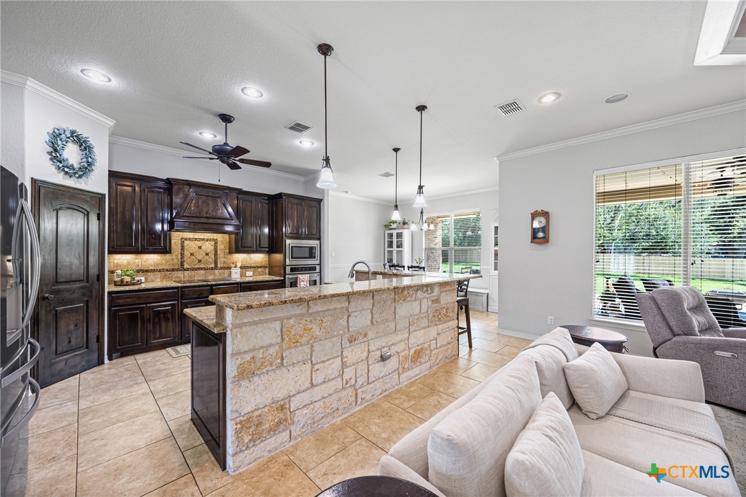 965 Ridgeoak Drive Belton, TX 76513 - Photo 12 of 41