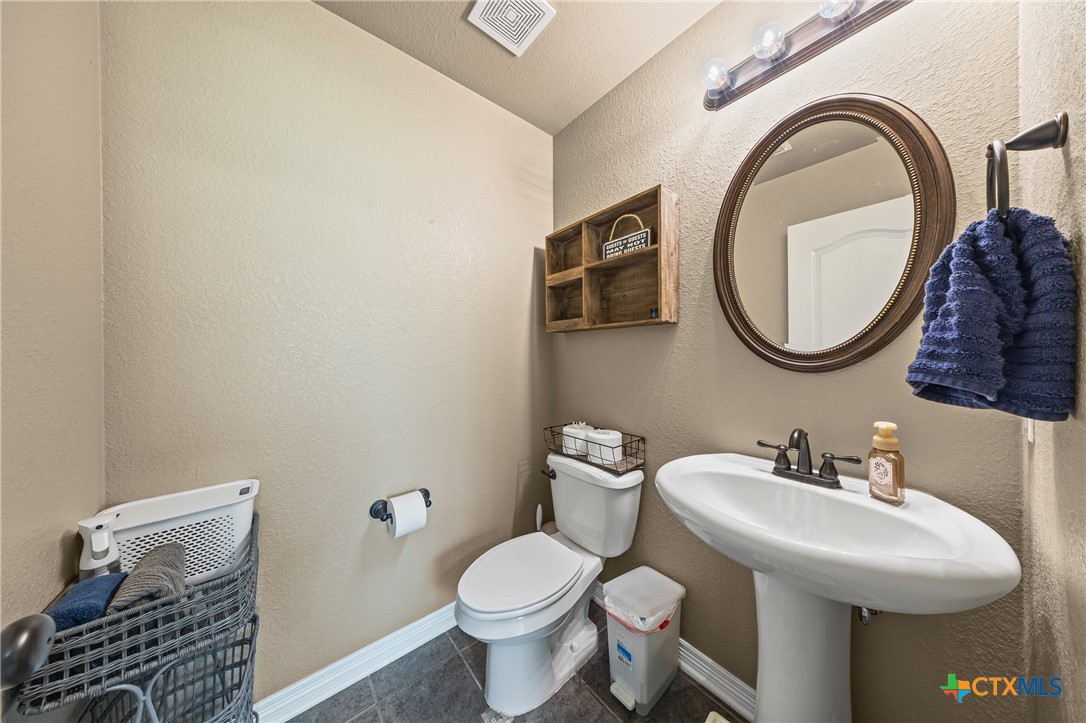 965 Ridgeoak Drive Belton, TX 76513 - Photo 18 of 41