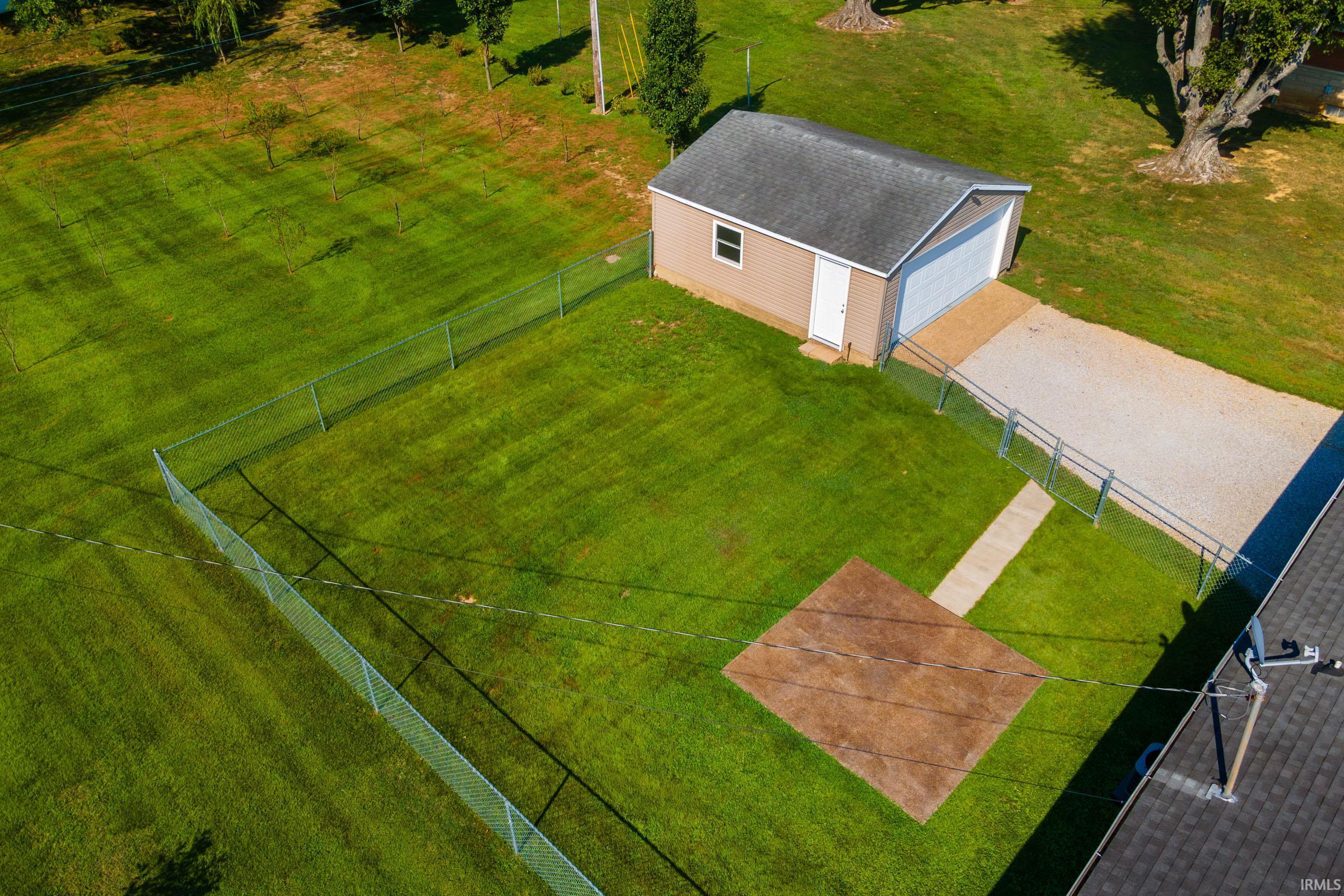 8622 Vann Road Newburgh, IN 47630 - Photo 4 of 26