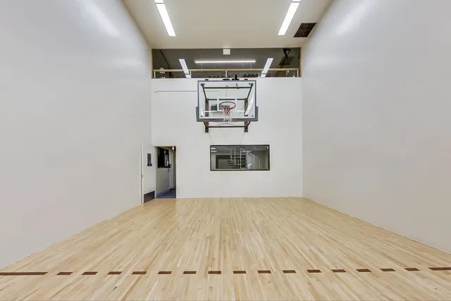 a view of garden with patio