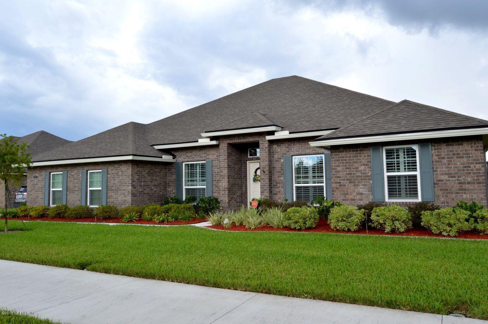 1677 Kilchurn Road Jacksonville, FL 32221 - Photo 1 of 24 Exterior right