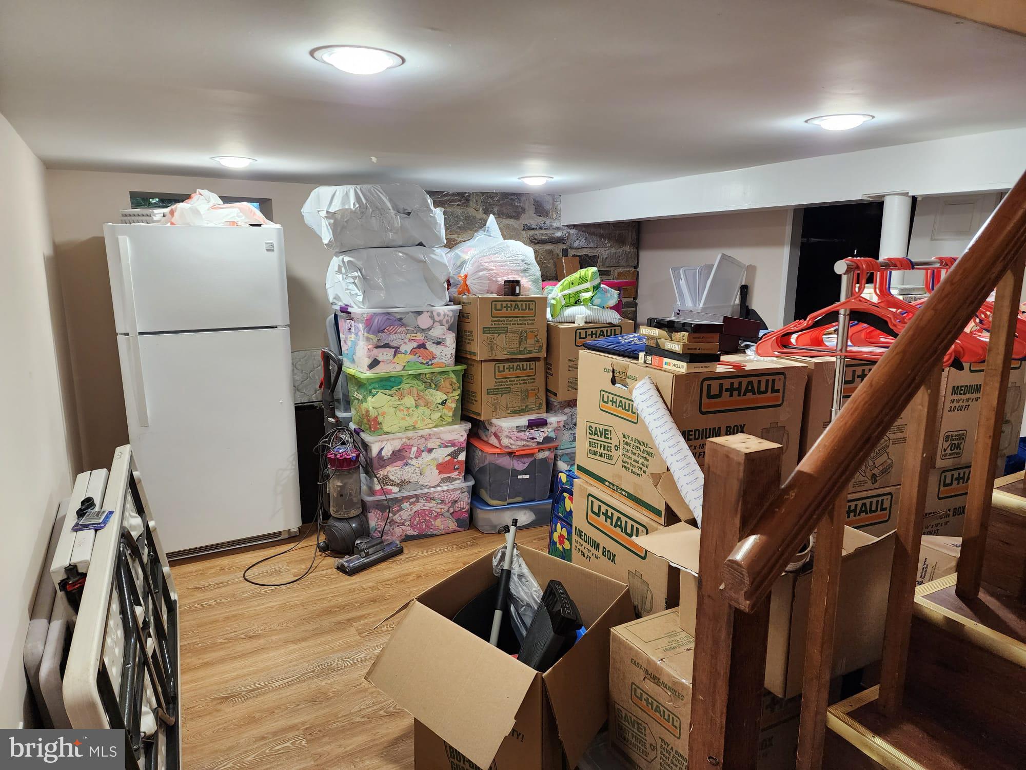 2506 Pinebrush Road Baltimore, MD 21209 - Photo 26 of 31 Downstairs Main Area