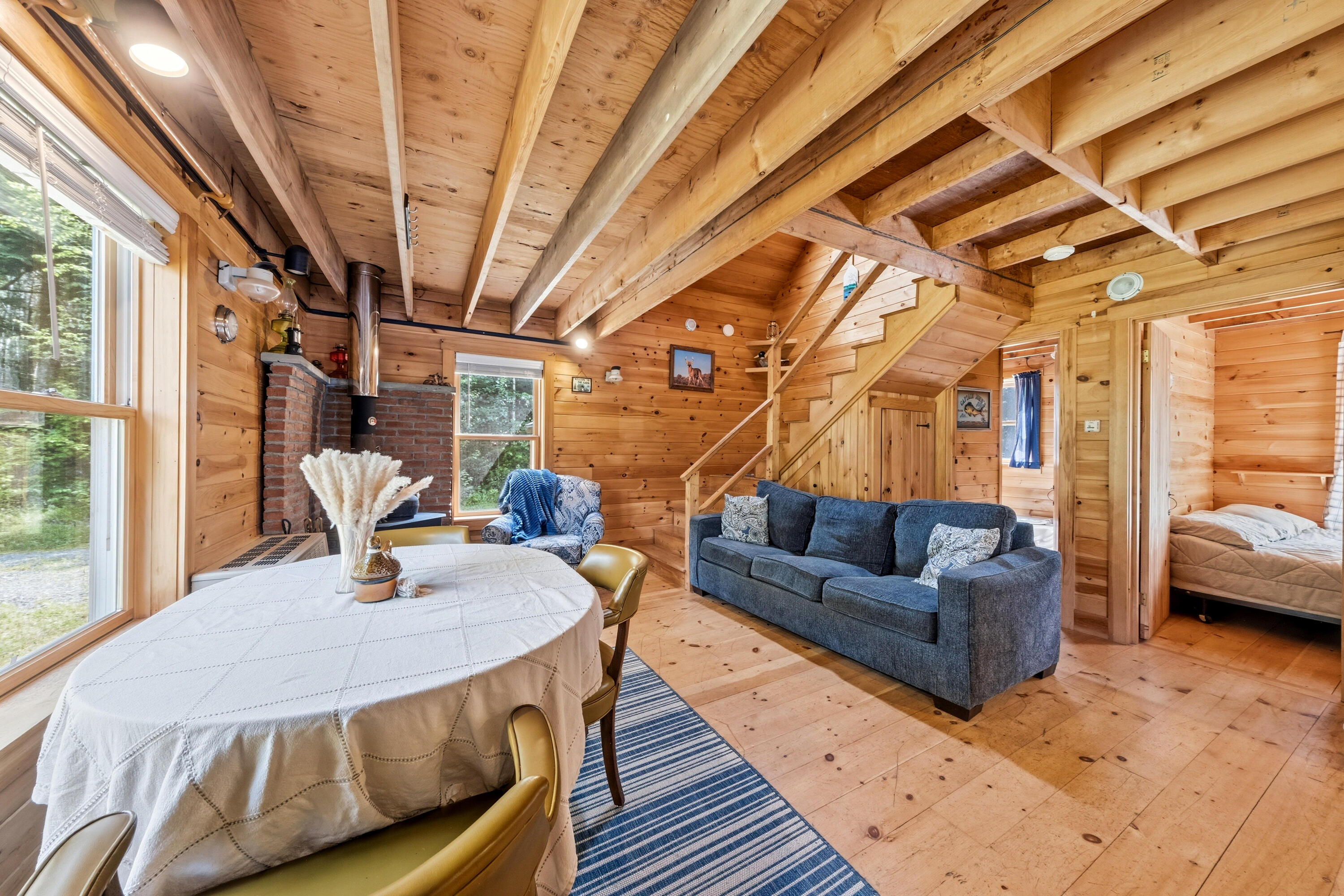 660 Sprague Road Waldoboro, ME 04572 - Photo 18 of 45 Open dining/living area