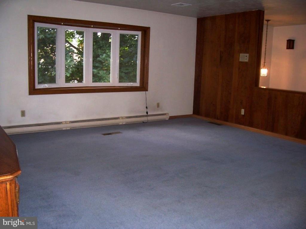 3299 Turnpike Road Elizabethtown, PA 17022 - Photo 3 of 28 Gallery Image 3