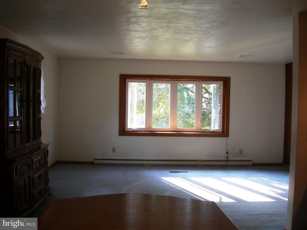 3299 Turnpike Road Elizabethtown, PA 17022 - Photo 4 of 28 Gallery Image 4