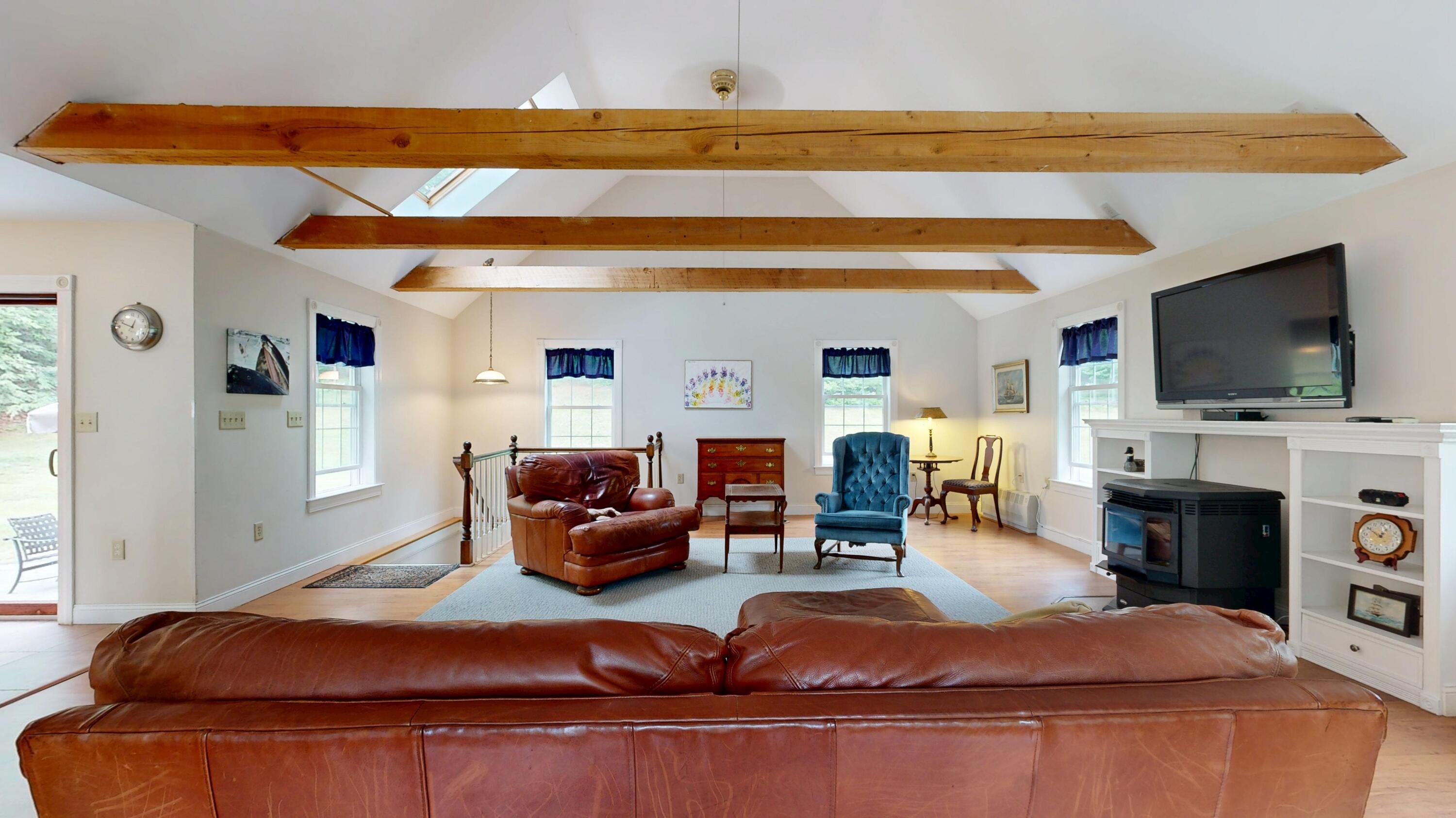 95 Snow Road Durham, ME 04222 - Photo 20 of 65 Living Room
