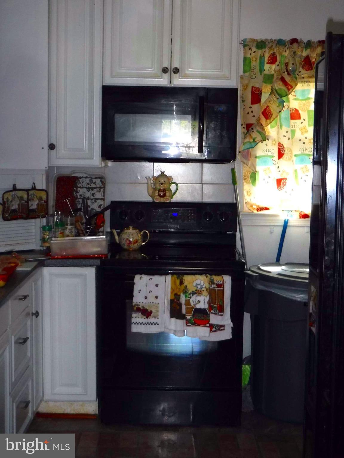 2621 Higbee Road Adelphi, MD 20783 - Photo 18 of 26 Kitchen