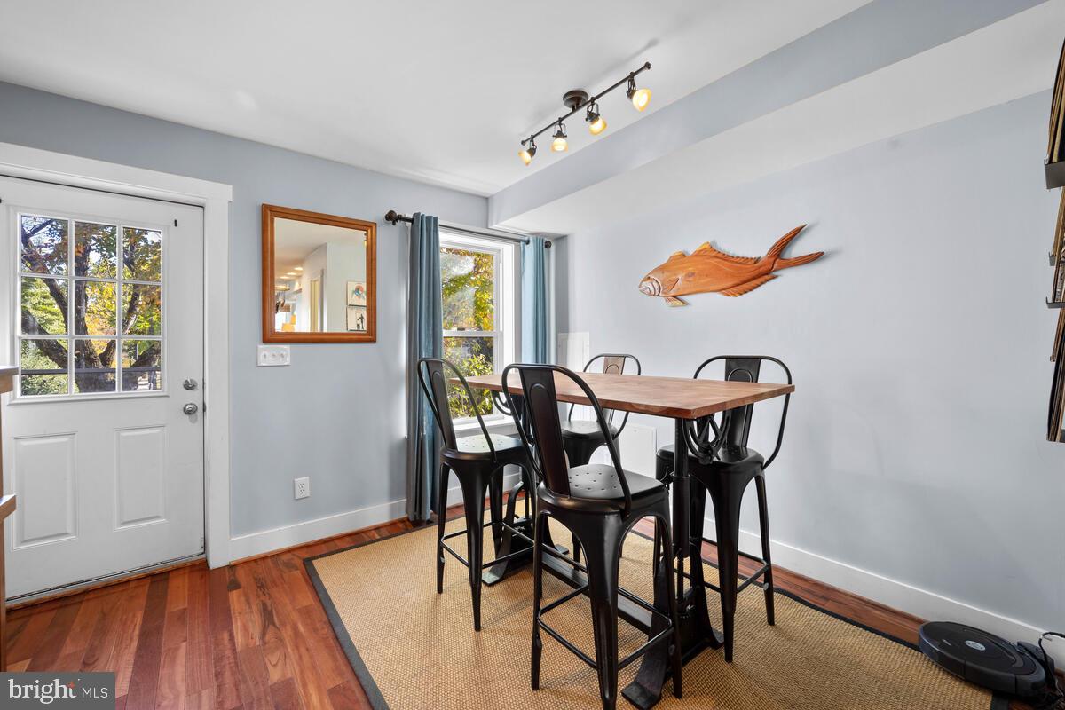 243 17th Street Southeast Washington, DC 20003 - Photo 16 of 37