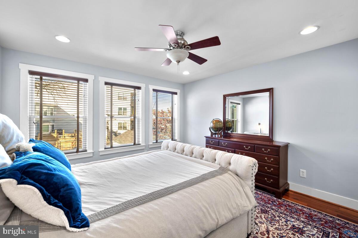 243 17th Street Southeast Washington, DC 20003 - Photo 24 of 37