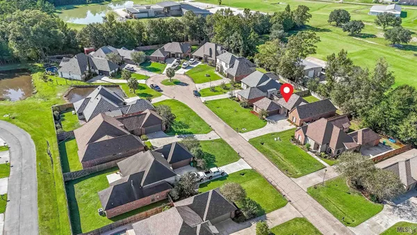 $270,000 | 30453 Trace Lane, Walker, LA 70785