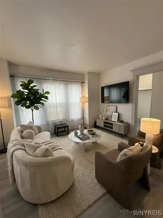 $1,400 | 61 Baxter Street, Buffalo, NY 14207