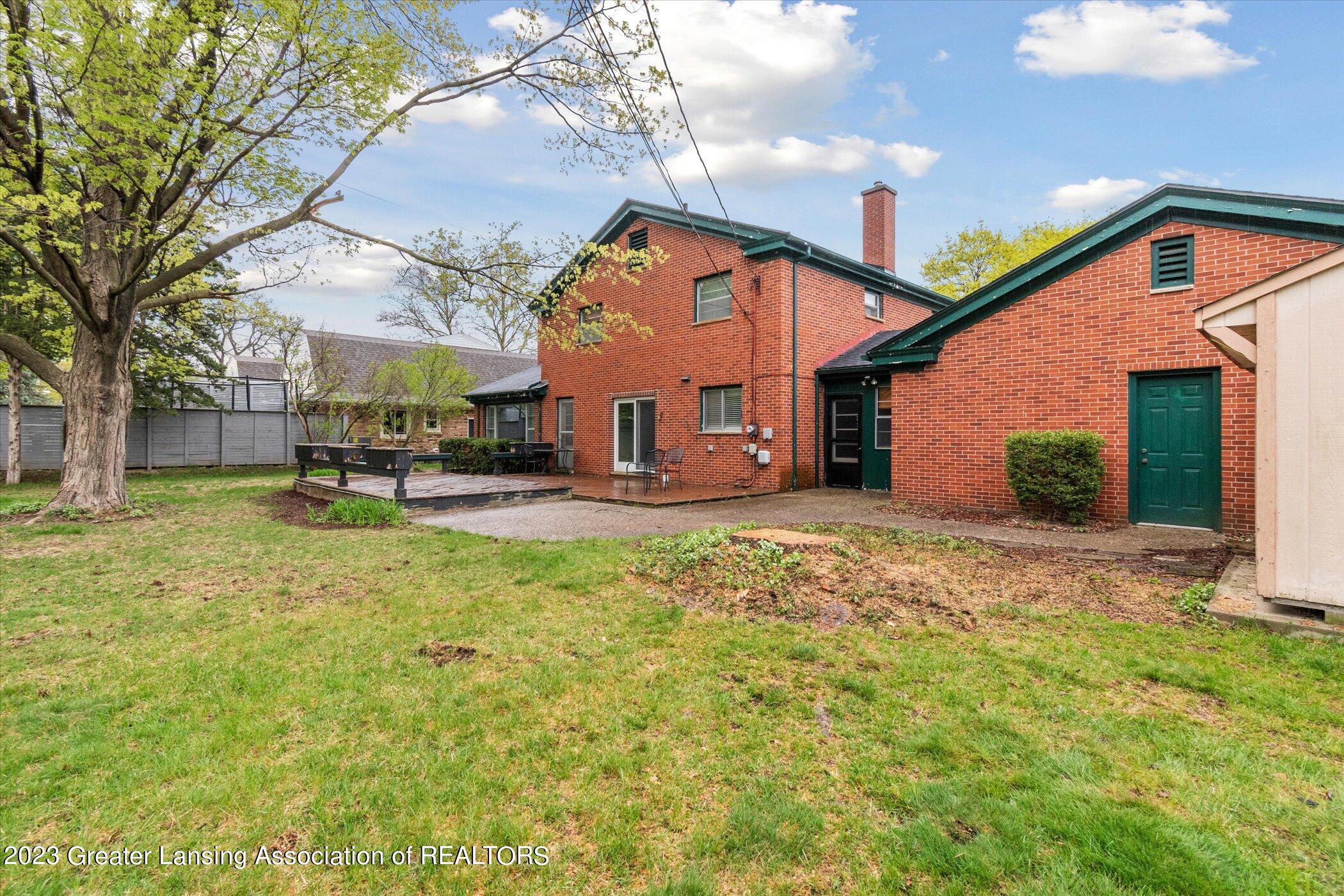 1710 Nottingham Road Lansing, MI 48911 - Photo 49 of 50 52-1710-Nottingham-Rd-Lansing-MI-48911-W