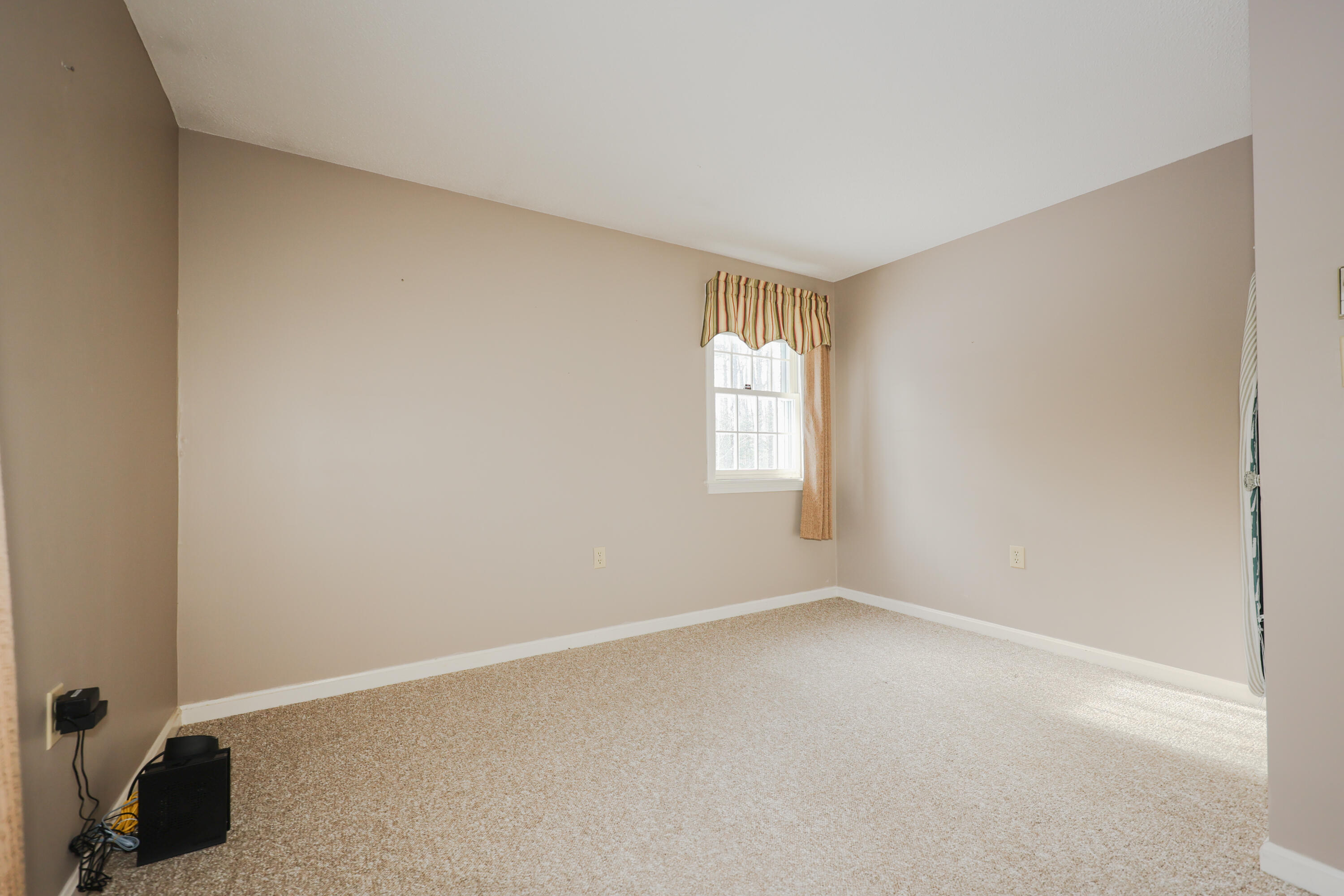 194 Flintlock Village Road, Unit 4 Wells, ME 04090 - Photo 39 of 42 1st Floor Bedroom 2