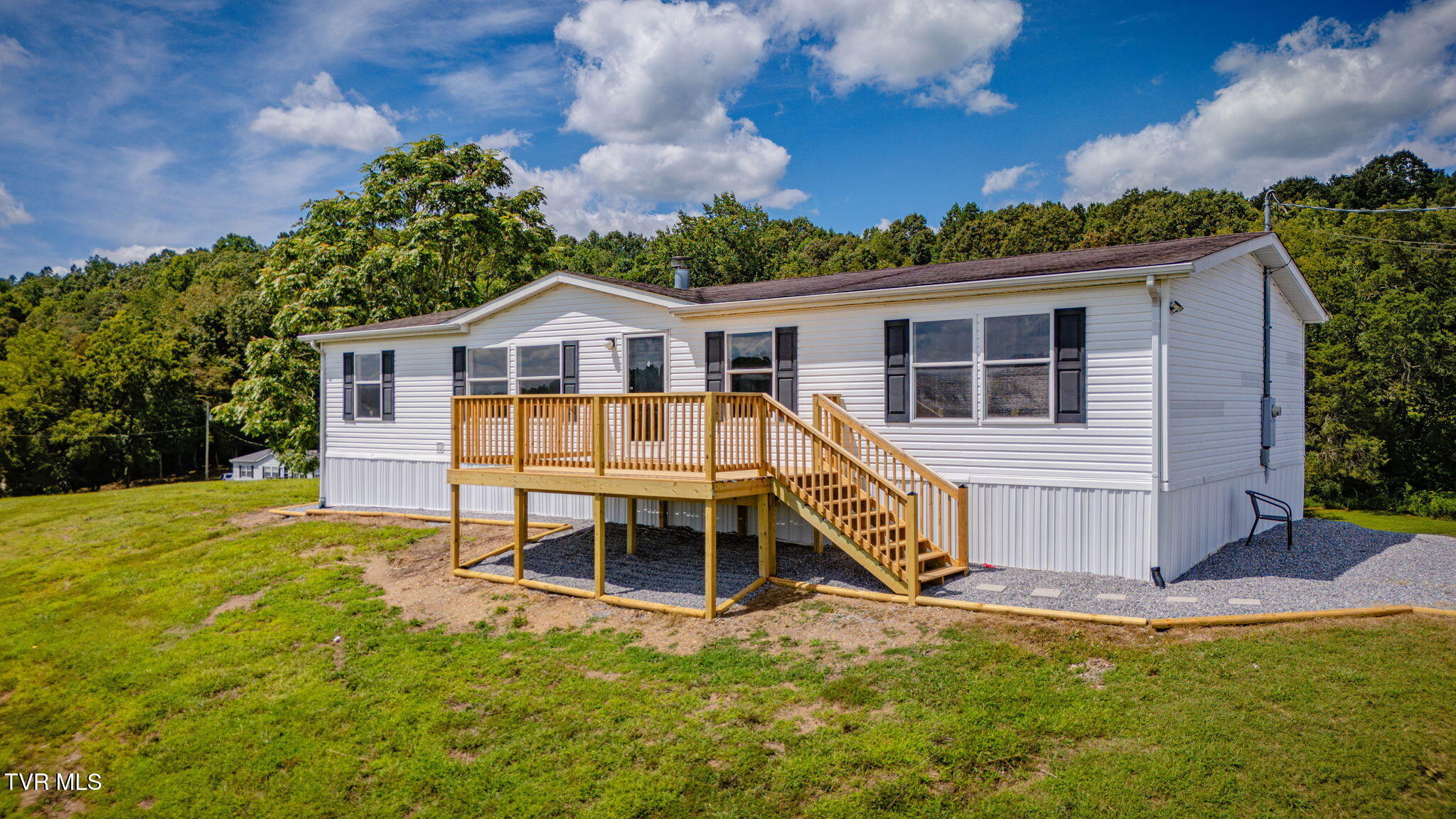 175 Clay Way Greeneville, TN 37745 - Photo 1 of 37 103
