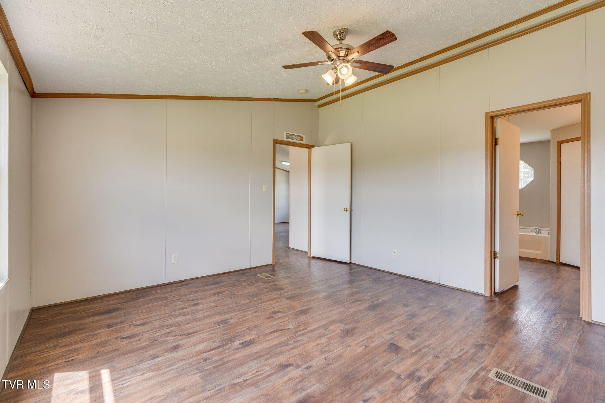 175 Clay Way Greeneville, TN 37745 - Photo 23 of 37 015