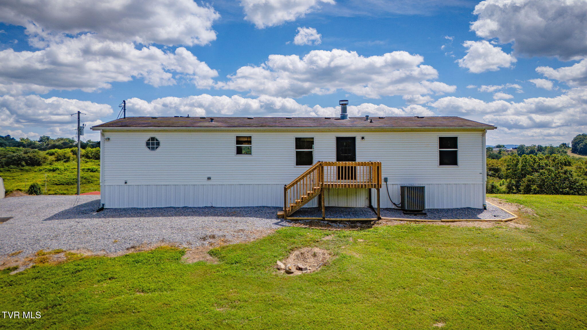 175 Clay Way Greeneville, TN 37745 - Photo 5 of 37 105