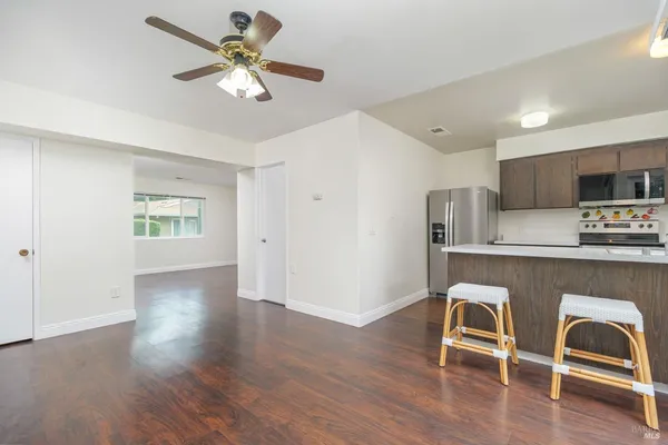 $649,000 | 32 C Oliva Drive, Novato, CA 94947