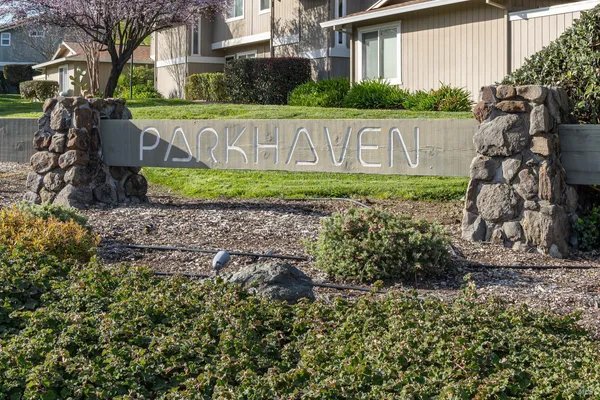 $653,500 | 32 C Oliva Drive, Novato, CA 94947