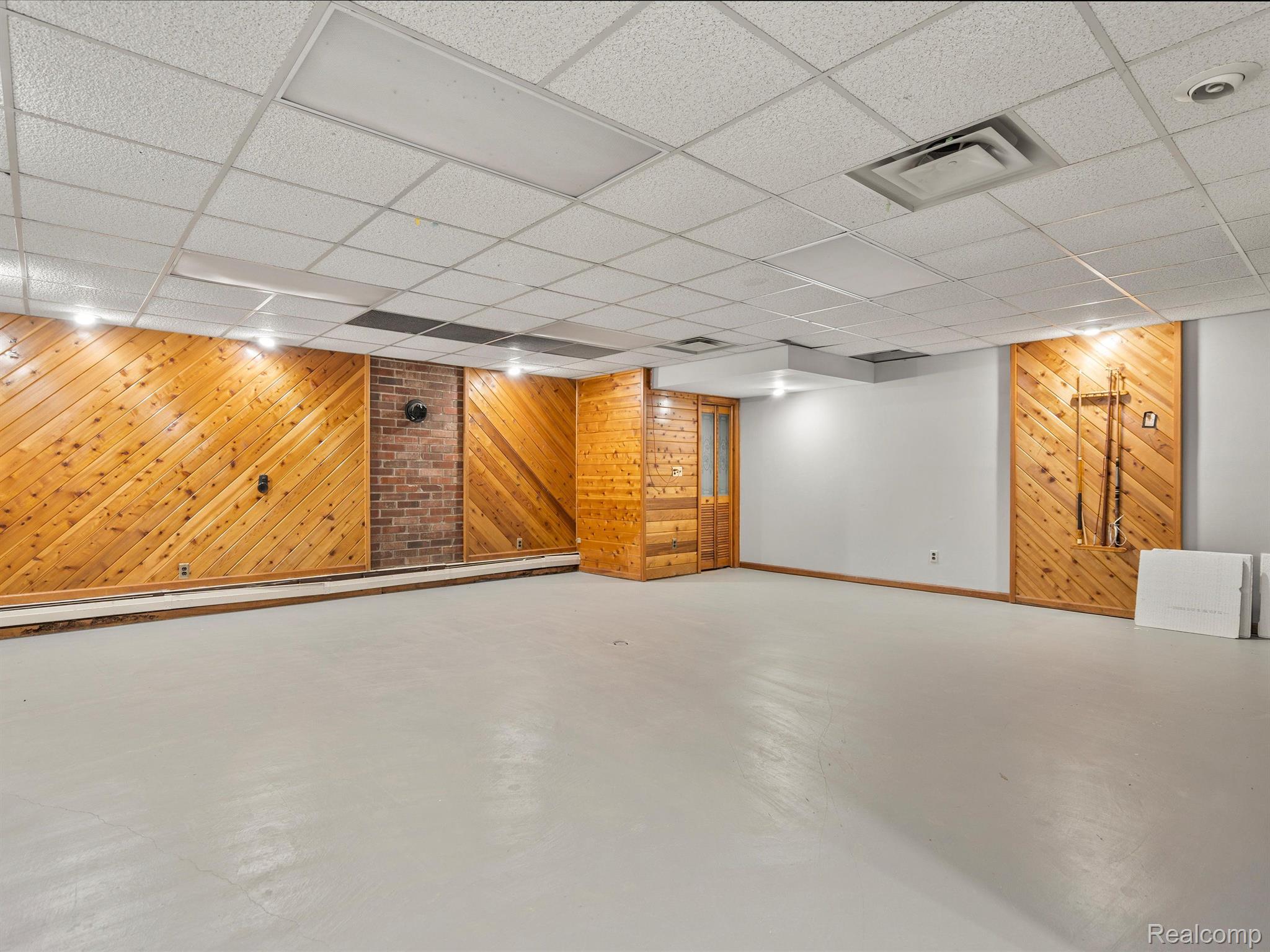 4067 Diehl Road Metamora, MI 48455 - Photo 37 of 55 Gallery Image 37