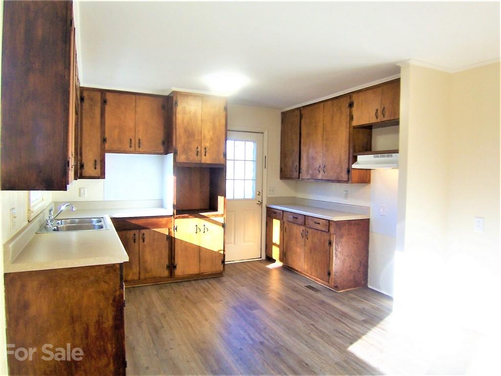 237 North Post Road Shelby, NC 28150 - Photo 8 of 31 Gallery Image 8