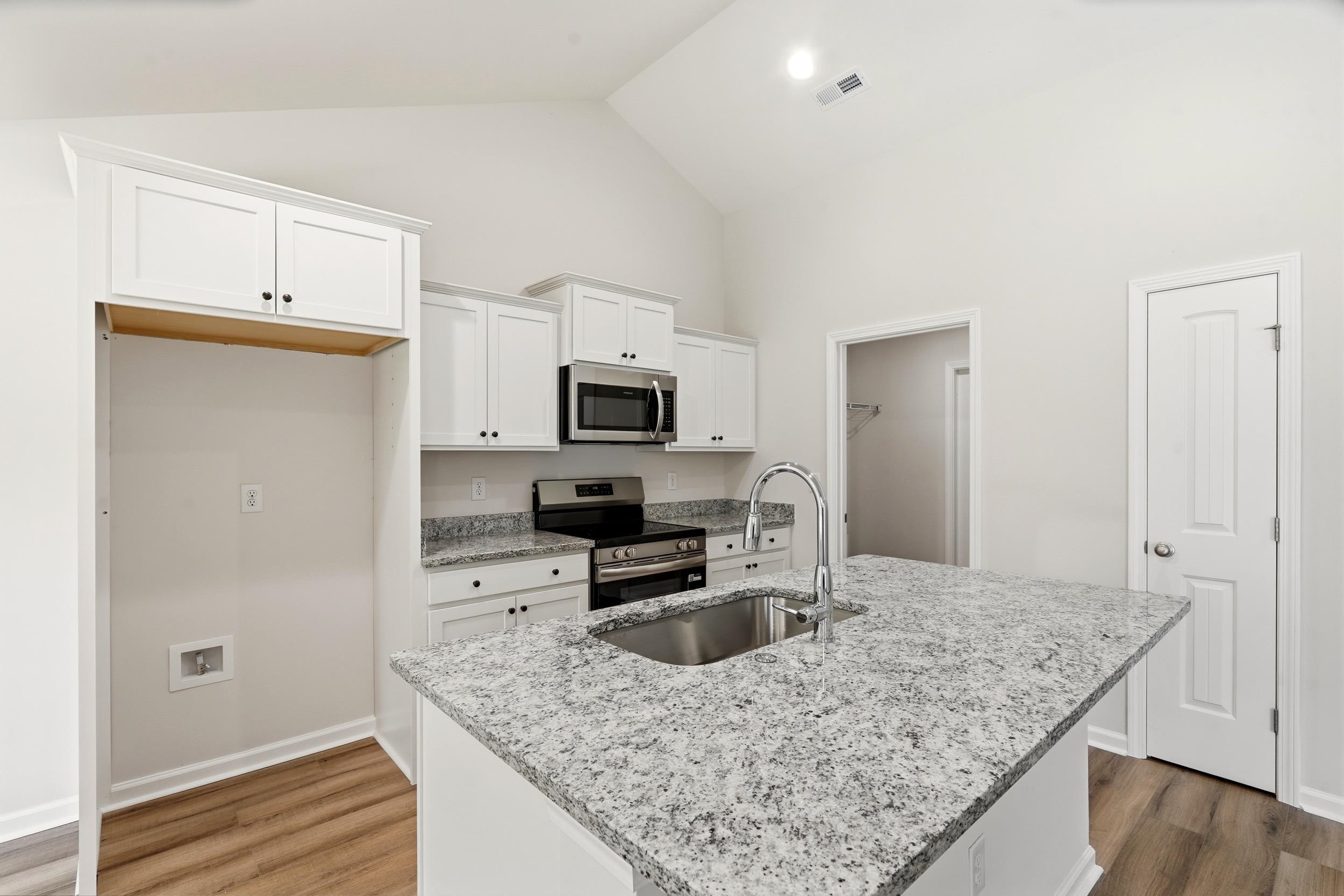 34 Bennington Court Georgetown, SC 29440 - Photo 6 of 28