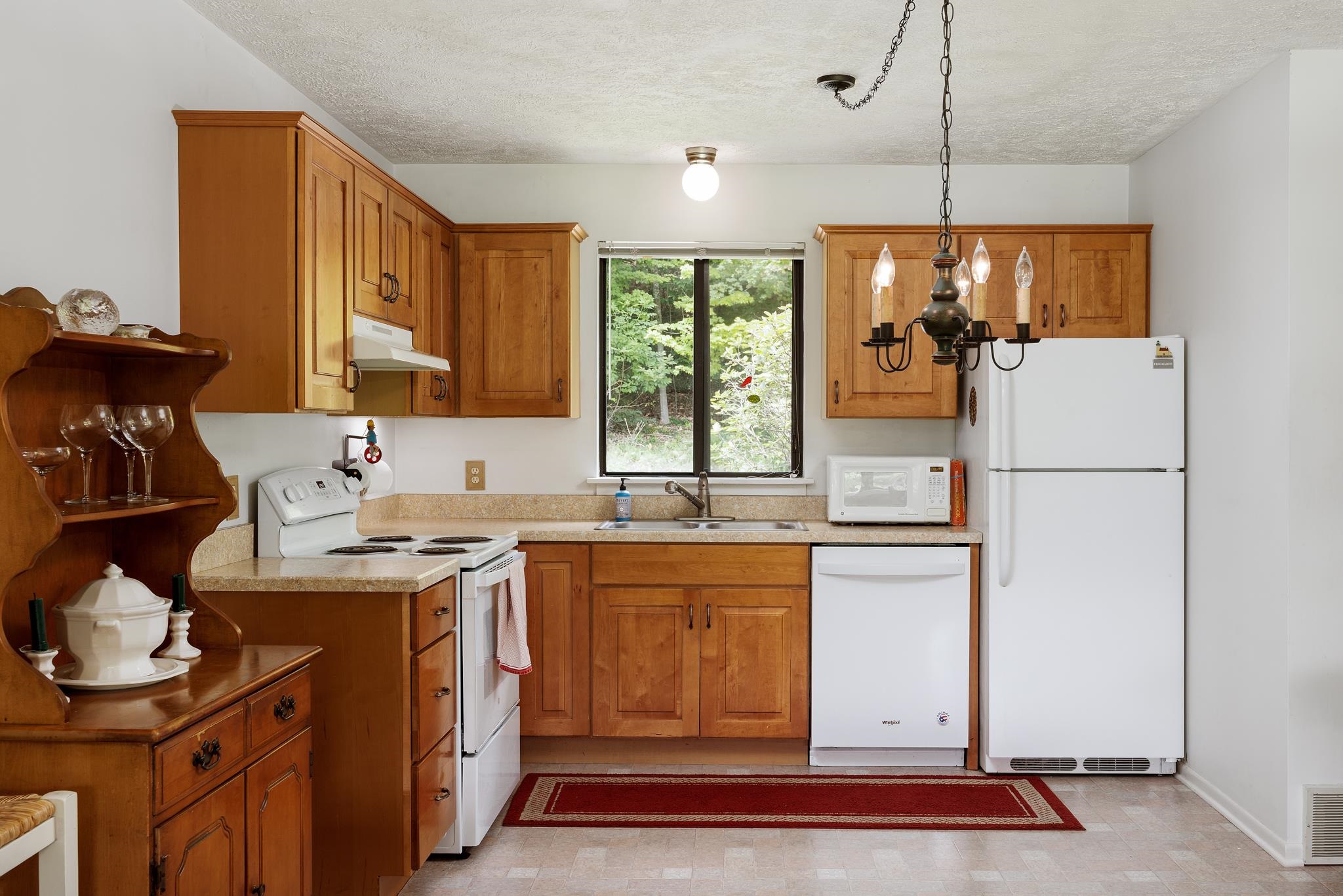 11255 East Fort Road, Unit E2 Suttons Bay, MI 49682 - Photo 19 of 49