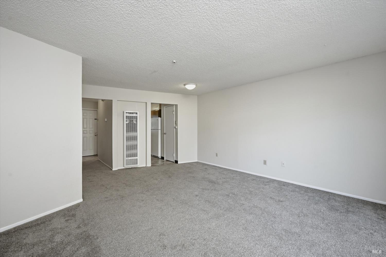 498 Santa Alicia Drive Rohnert Park, CA 94928 - Photo 6 of 18 a view of an empty room