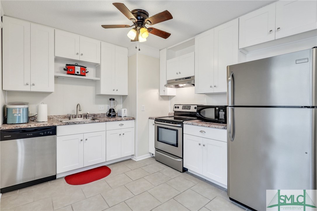 688 McDowell Road Hinesville, GA 31313 - Photo 12 of 36