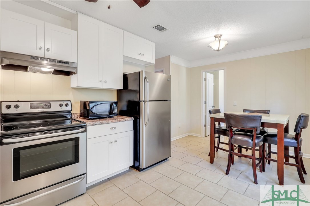 688 McDowell Road Hinesville, GA 31313 - Photo 14 of 36