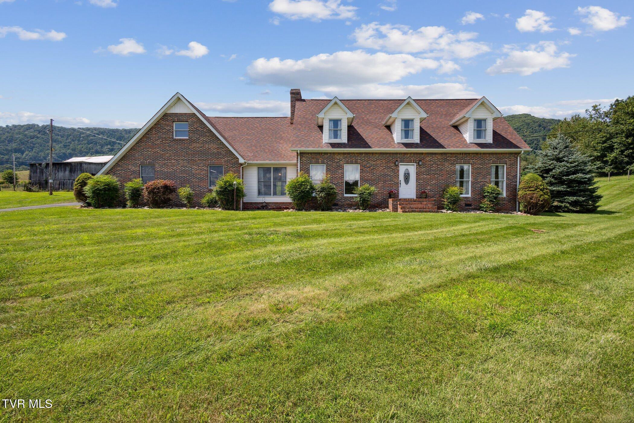 6929 Finney Road Honaker, VA 24260 - Photo 1 of 32 6929 Finney Rd