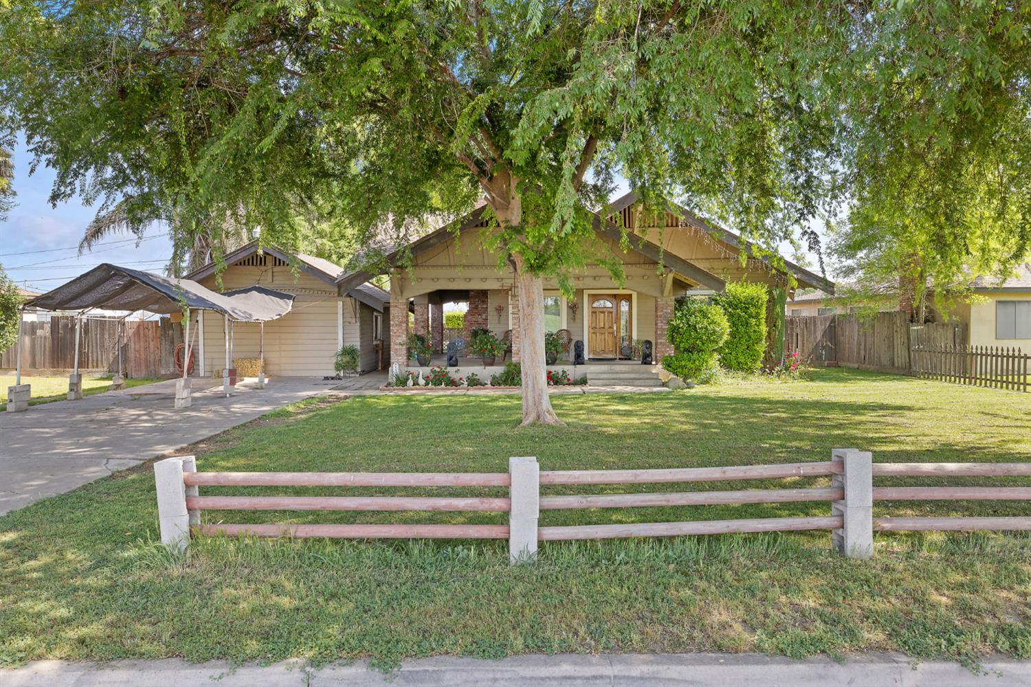 300 North Berry Road Tipton, CA 93272 - Photo 1 of 49 Gallery Image 1