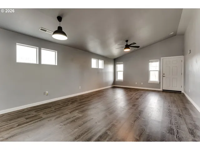 $410,000 | 5854 Avalon Street, Eugene, OR 97402