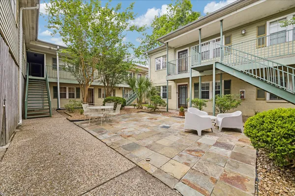 $249,999 | 1603 Heights Boulevard, Unit 14, Houston, TX 77008