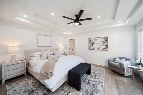 $960,000 | 2501 Briarhurst Drive, Houston, TX 77057